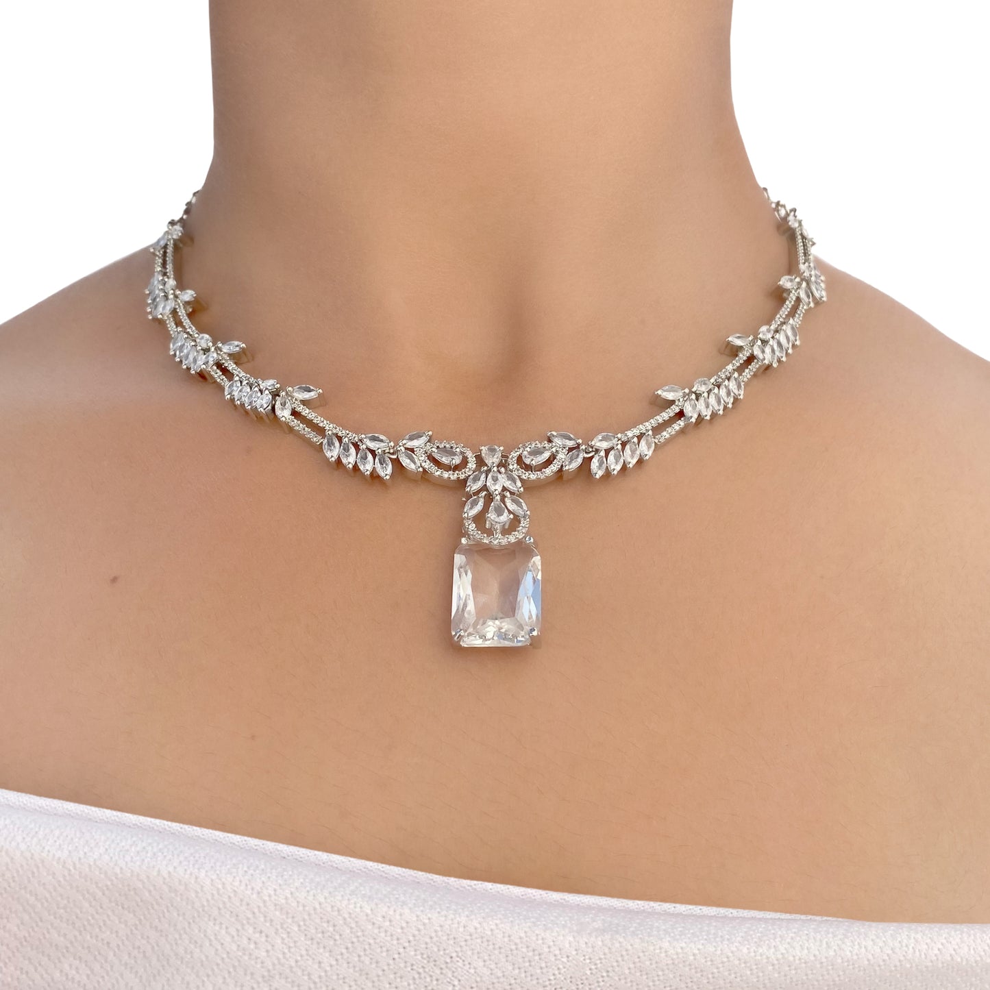 Baaniz Neelima AD Studded Necklace Set