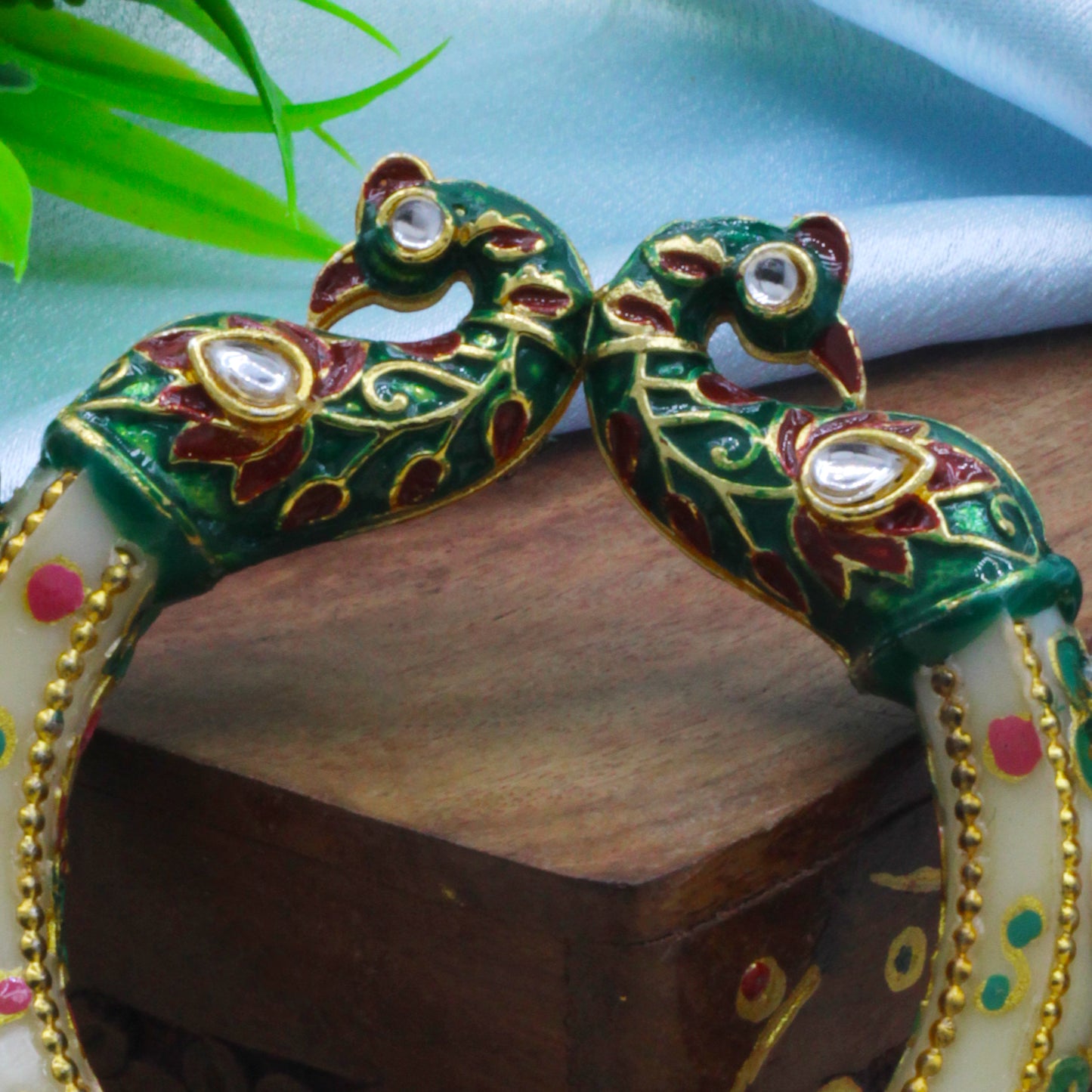 Kundan Meenakari Kada for Woman - Free size (SUJ12-0103)