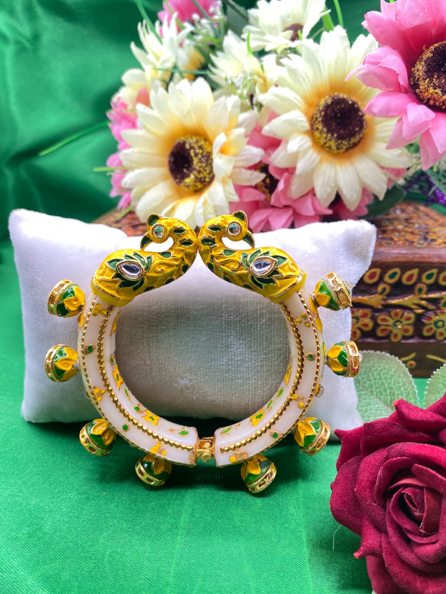 Kundan Meenakari Kada for Woman - Free size (SUJ12-0103)
