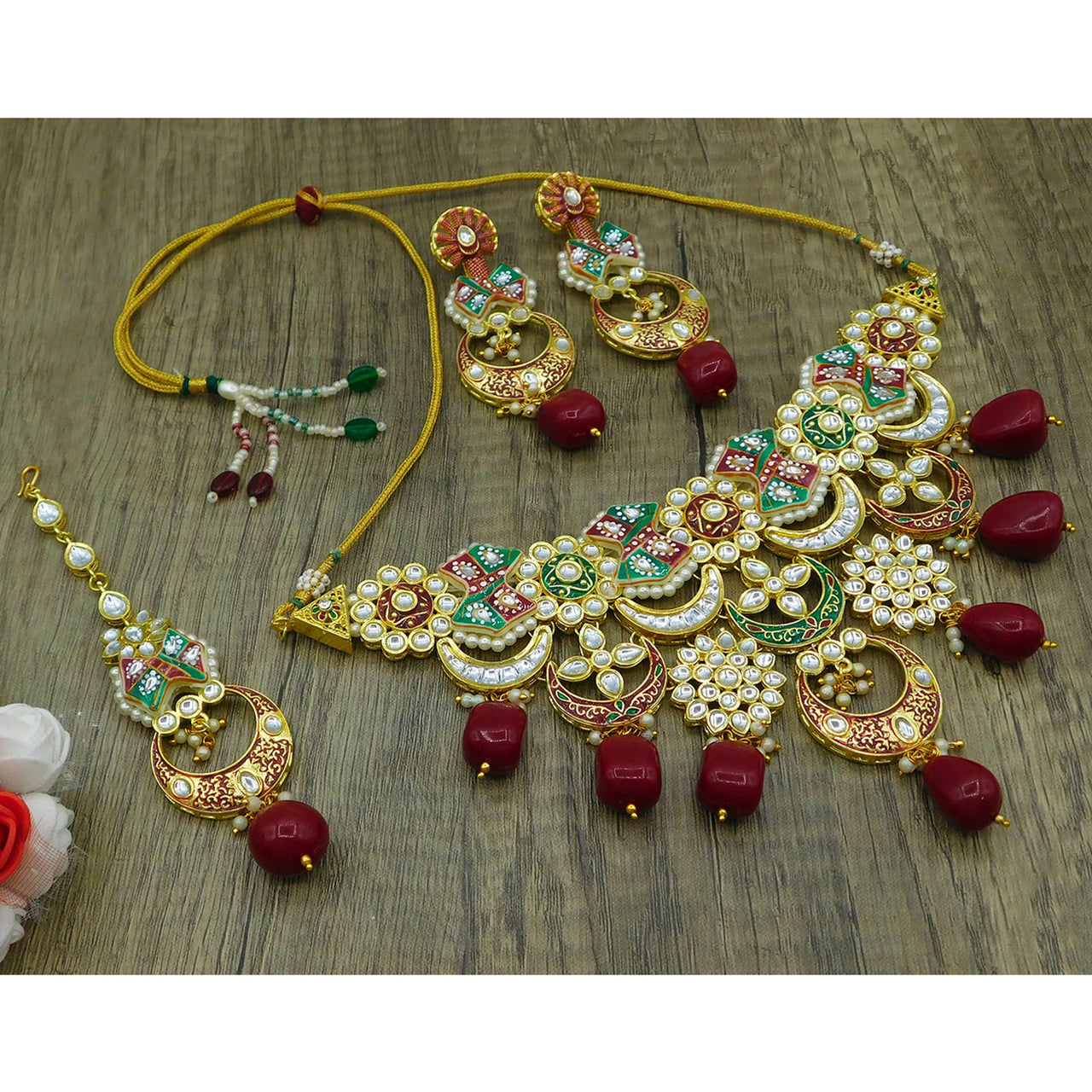 Sujwel Gold Plated Kundan Choker Necklace Set  For Women (08-0452)